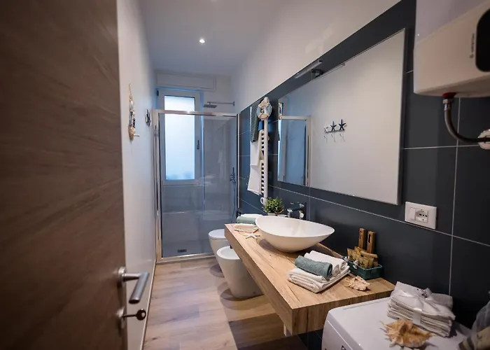 Elegant House By The Sea - 50 Meters From The ,near Portofino *